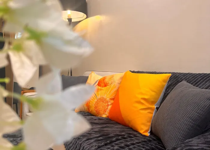 Sunstone Shore 3 Residences 1br By Jbco Bed & Breakfast